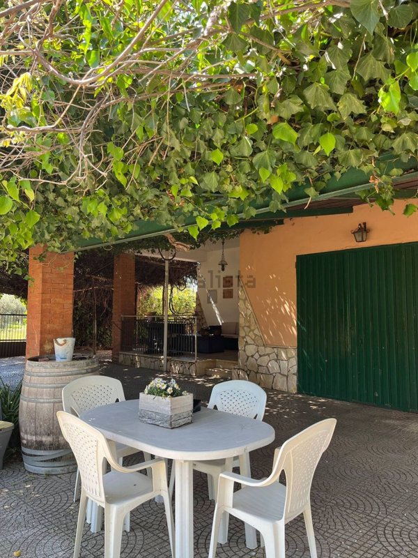 casa indipendente in affitto a Terracina