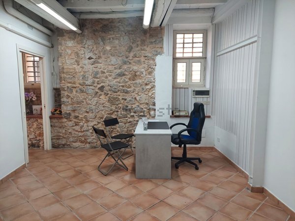 locale commerciale in affitto a Terracina