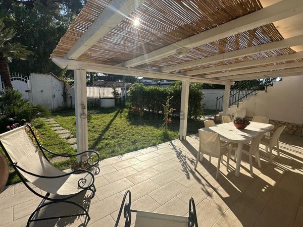 casa indipendente in affitto a Terracina