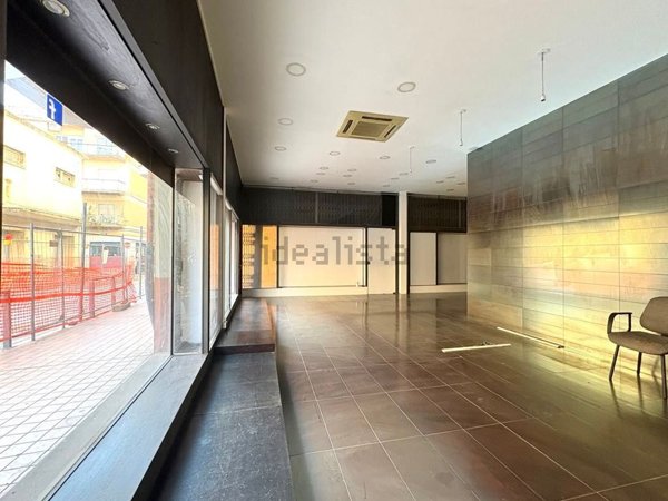 locale commerciale in affitto a Terracina