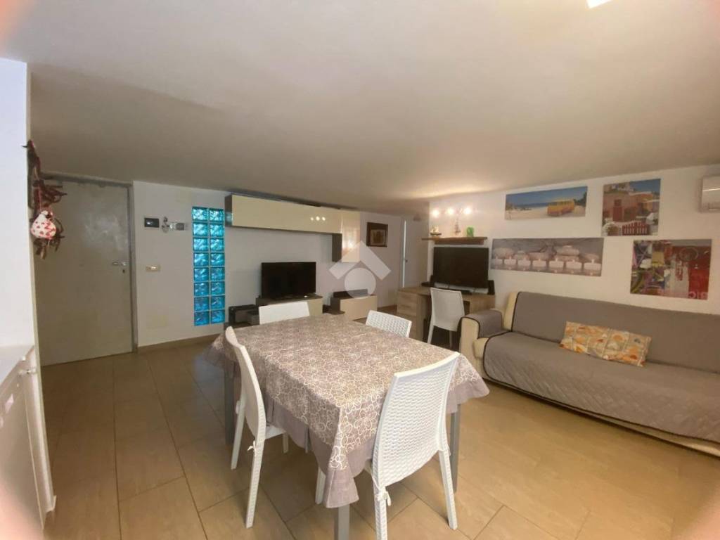 appartamento in affitto a Terracina