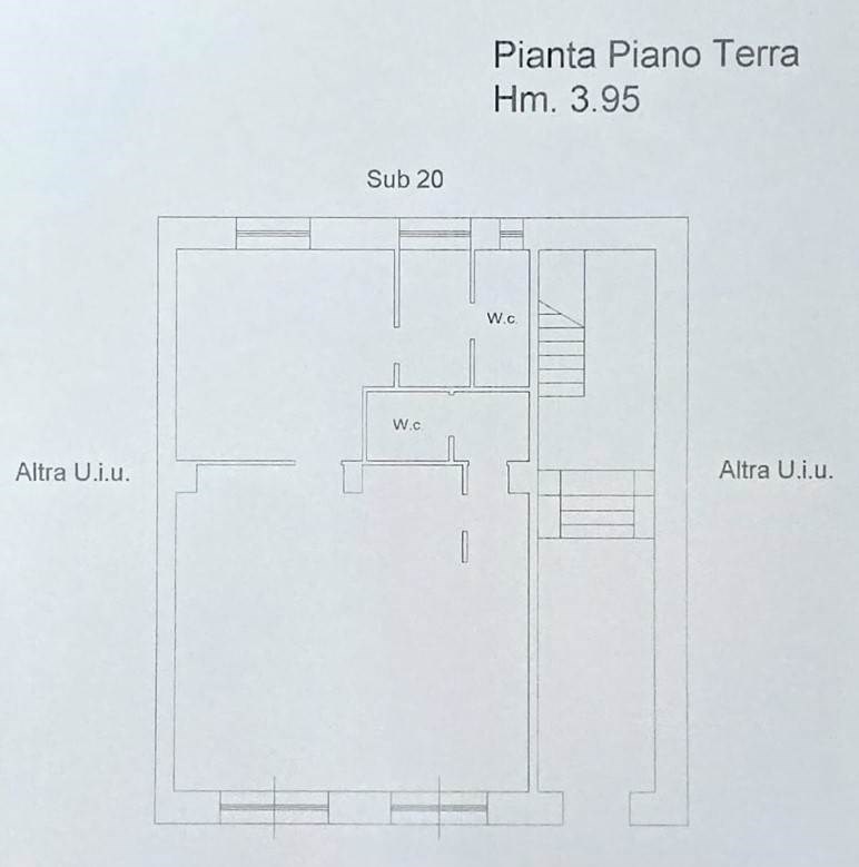 locale commerciale in affitto a Terracina