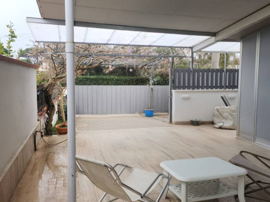 casa indipendente in affitto a Terracina