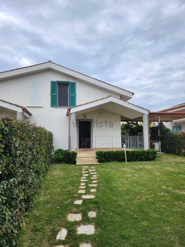 appartamento in affitto a Terracina