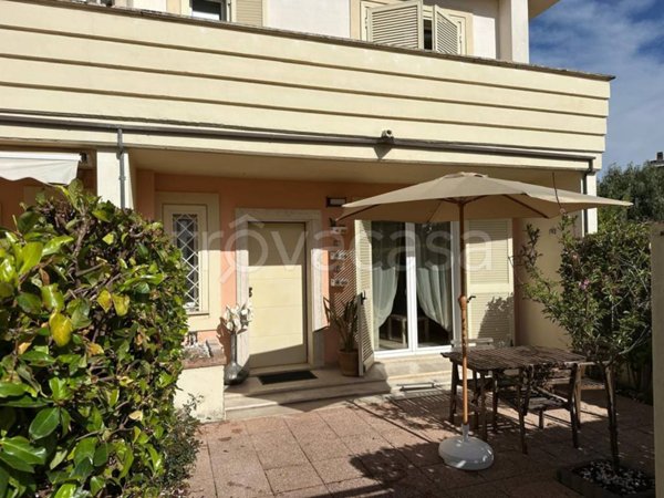 casa indipendente in affitto a Terracina in zona Hermada