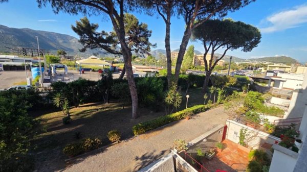 casa indipendente in affitto a Terracina