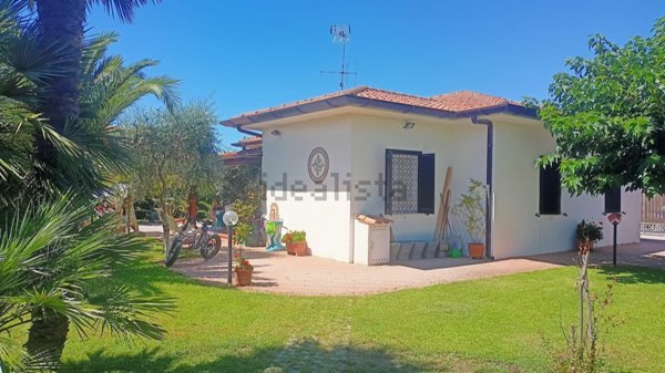 casa indipendente in affitto a Terracina