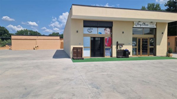 locale commerciale in affitto ad Alatri in zona Basciano
