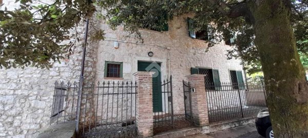 ufficio in affitto ad Alatri