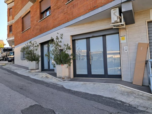 ufficio in affitto ad Alatri