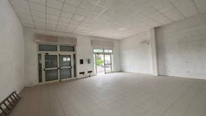 locale commerciale in affitto ad Alatri in zona Tecchiena