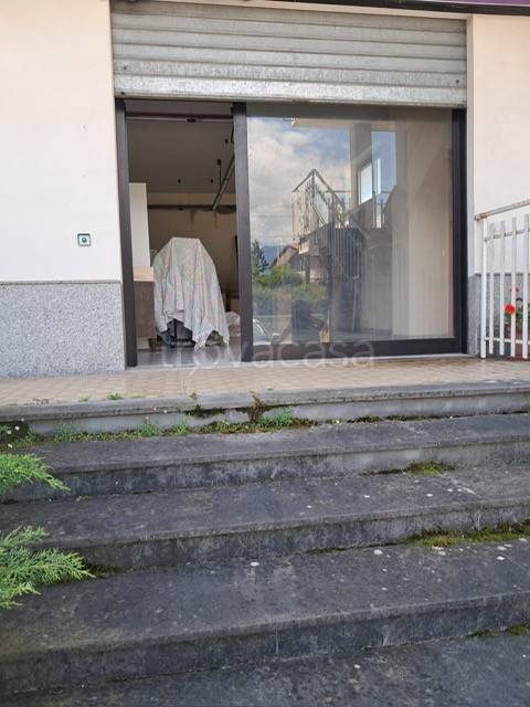 negozio in affitto ad Alatri in zona Tecchiena