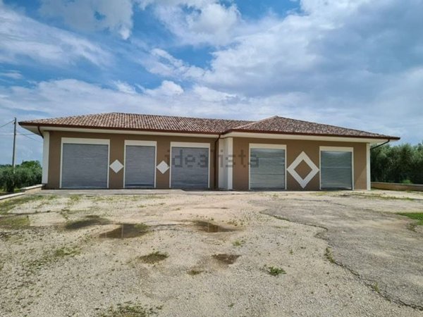 ufficio in affitto ad Alatri