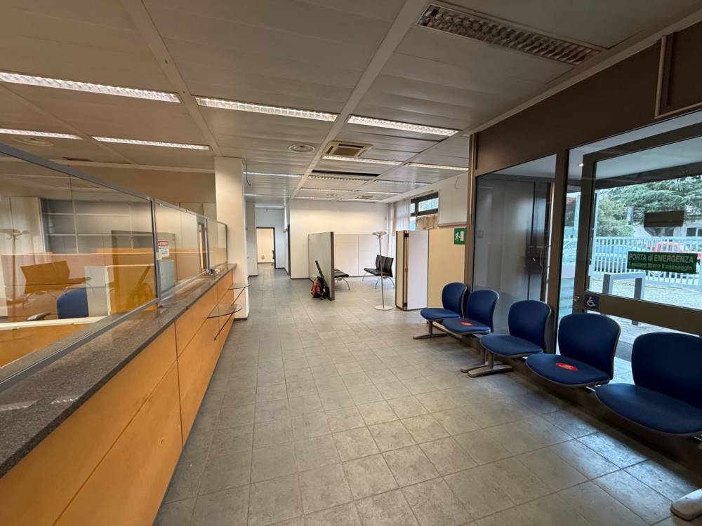 locale commerciale in affitto ad Alatri in zona Tecchiena