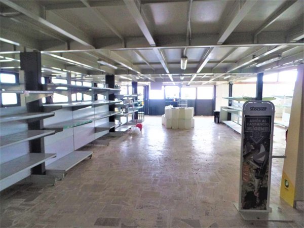 capannone in affitto ad Alatri in zona Tecchiena