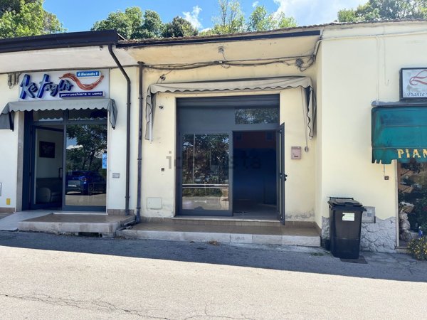 locale commerciale in affitto ad Alatri
