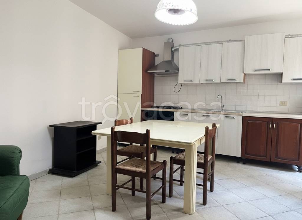 casa indipendente in affitto ad Alatri