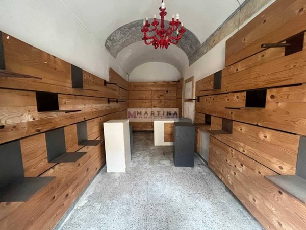 negozio in affitto ad Alvito in zona Castello