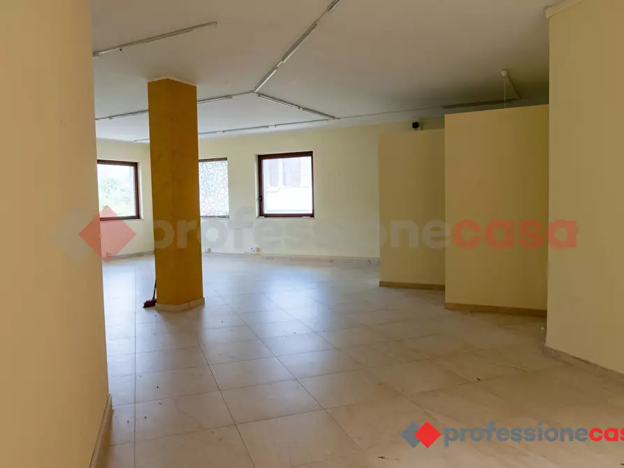 negozio in affitto ad Anagni