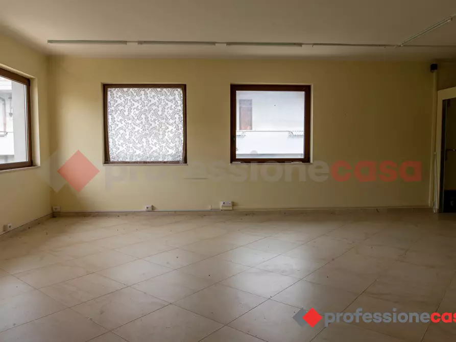 negozio in affitto ad Anagni