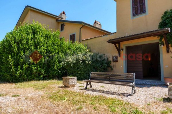 negozio in affitto ad Anagni