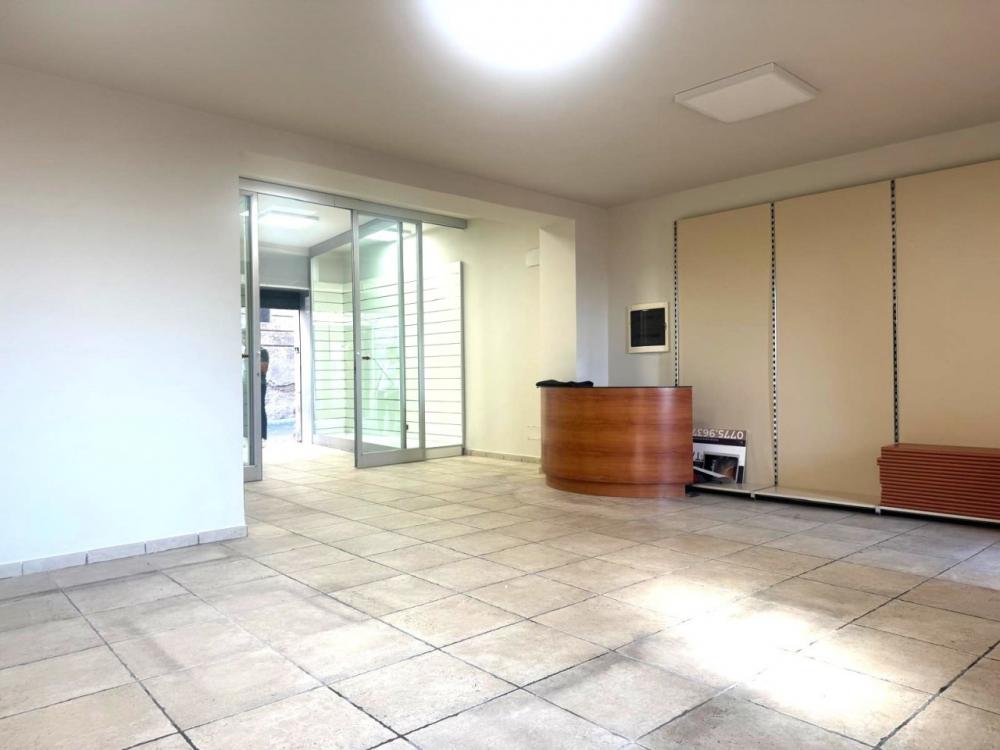 locale commerciale in affitto ad Anagni