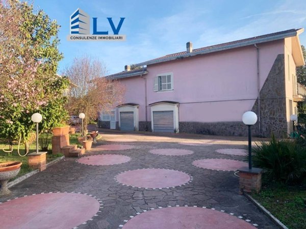casa indipendente in affitto ad Anagni