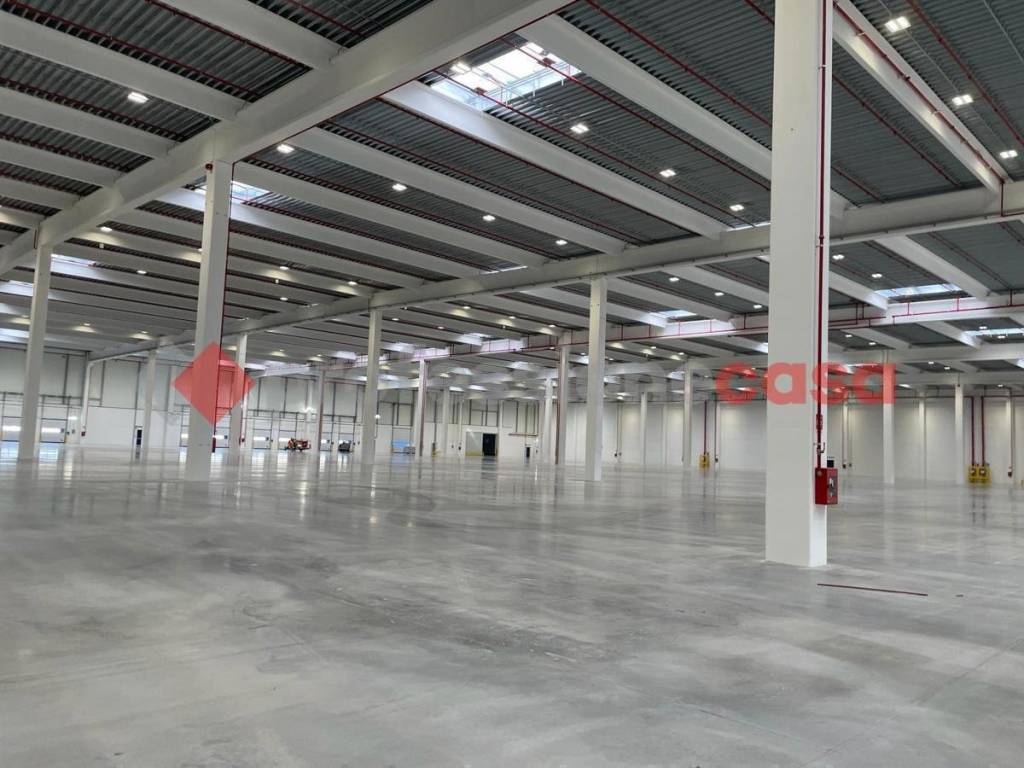 capannone in affitto ad Anagni in zona Osteria della Fontana