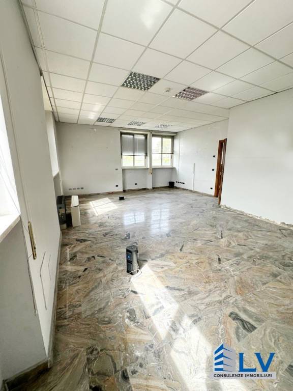 ufficio in affitto ad Anagni