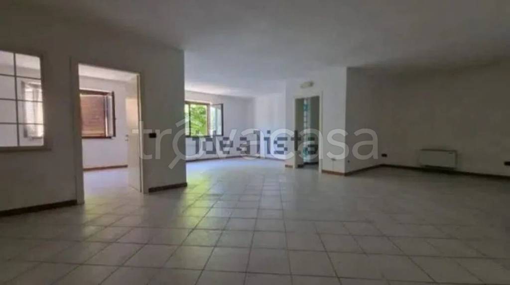 ufficio in affitto ad Anagni