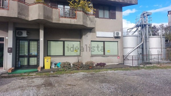 locale commerciale in affitto ad Anagni