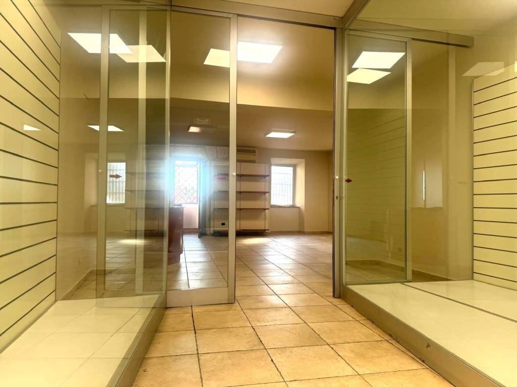 locale commerciale in affitto ad Anagni