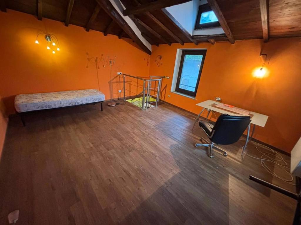 intera palazzina in affitto ad Anagni