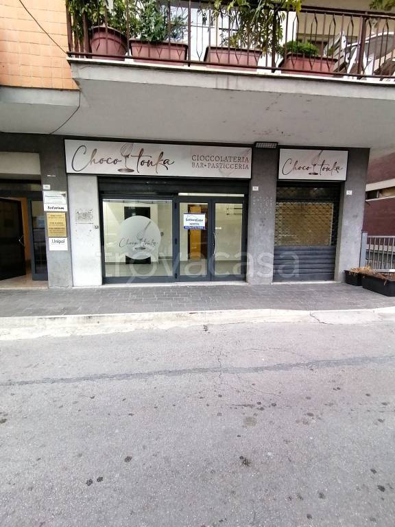 negozio in affitto ad Anagni
