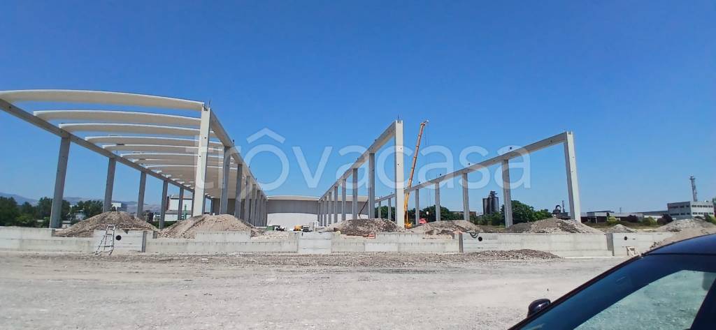 locale commerciale in affitto ad Anagni in zona Osteria della Fontana