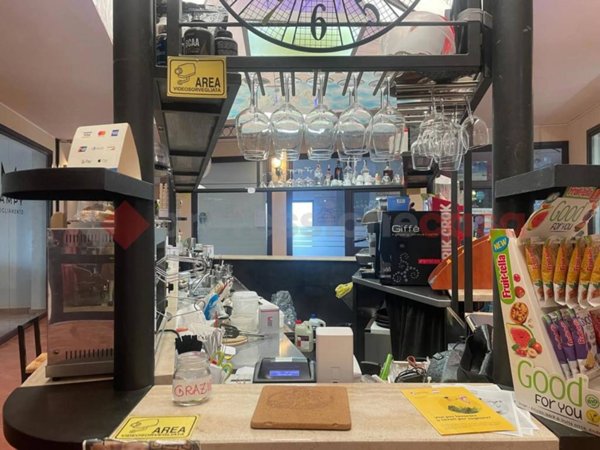 negozio in affitto ad Anagni