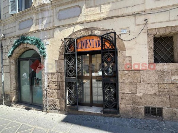 negozio in affitto ad Anagni