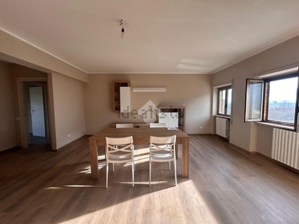 appartamento in affitto ad Atina in zona Settignano