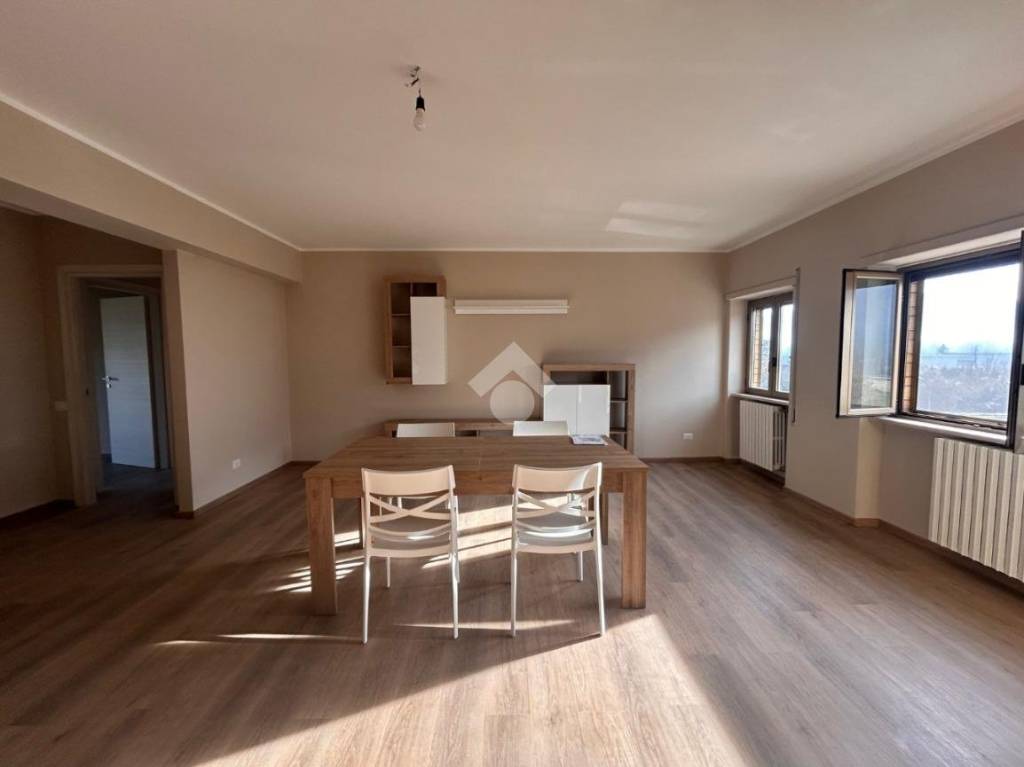 appartamento in affitto ad Atina in zona Settignano