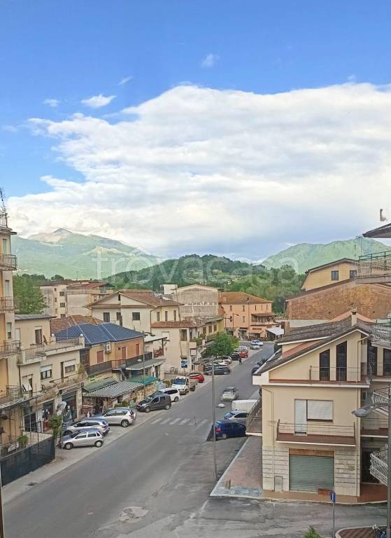 ufficio in affitto ad Atina