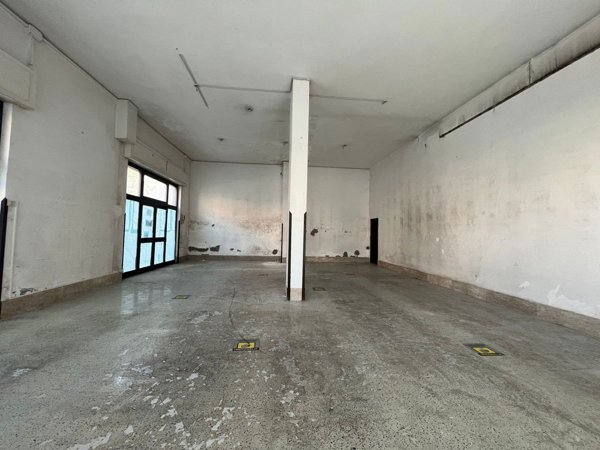 locale commerciale in affitto a Cassino
