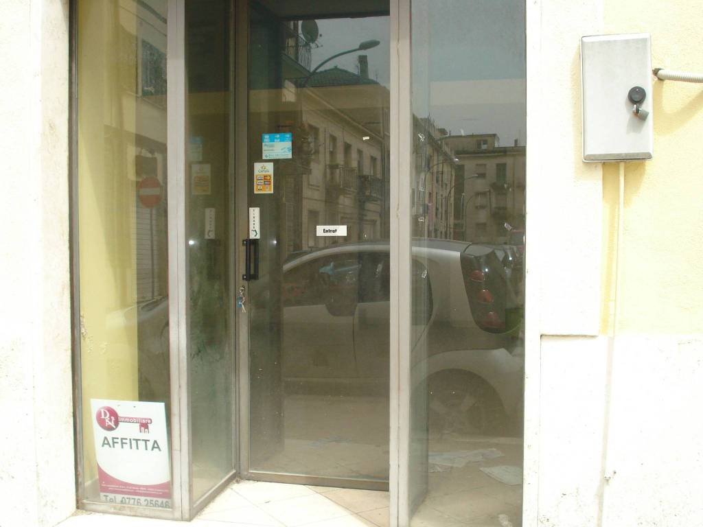 negozio in affitto a Cassino