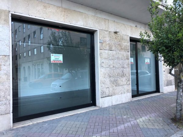 locale commerciale in affitto a Cassino