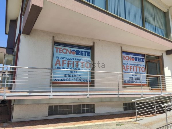 locale commerciale in affitto a Cassino