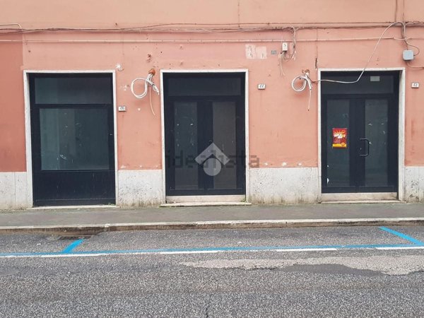 locale commerciale in affitto a Cassino