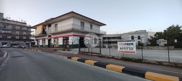 locale commerciale in affitto a Cassino