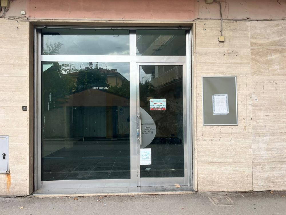 negozio in affitto a Cassino
