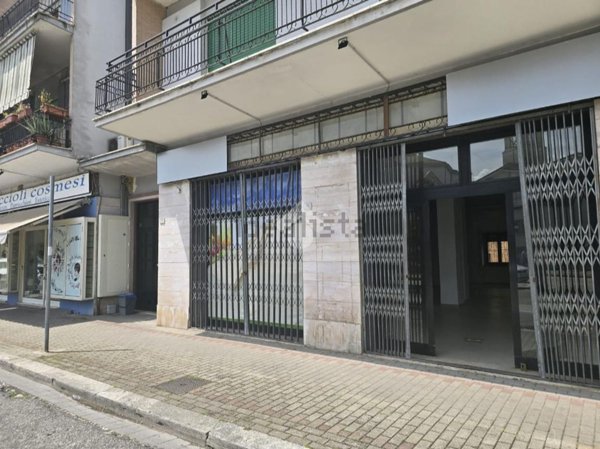 negozio in affitto a Cassino