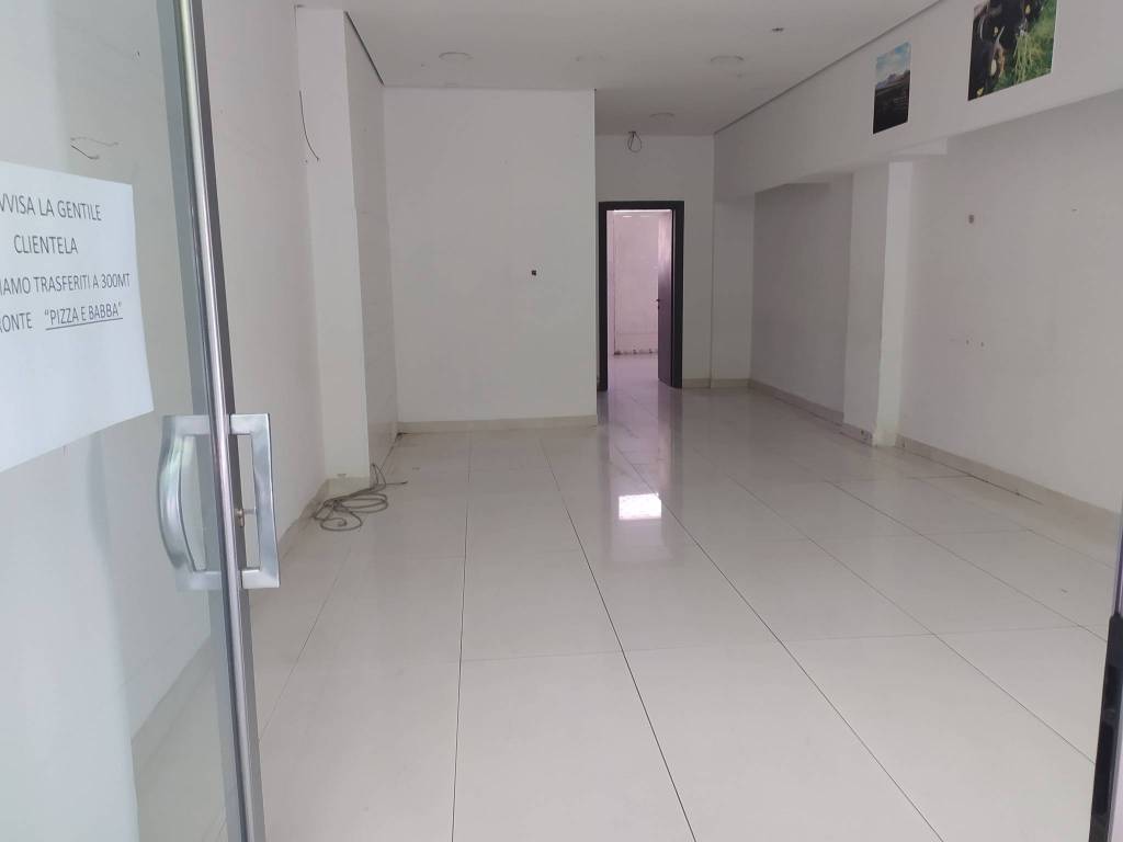 negozio in affitto a Cassino