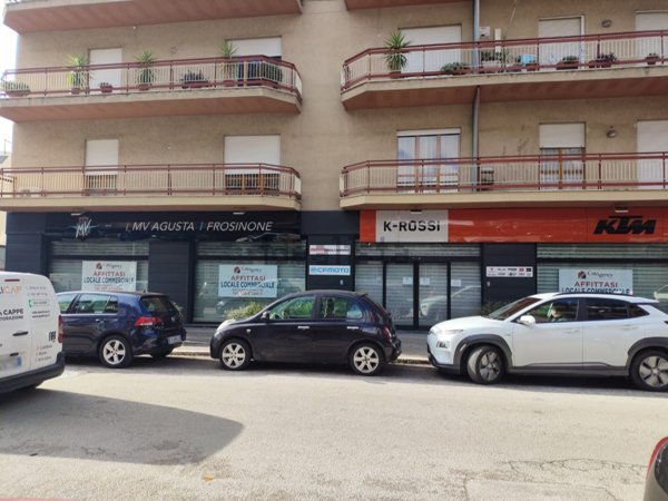 locale commerciale in affitto a Cassino